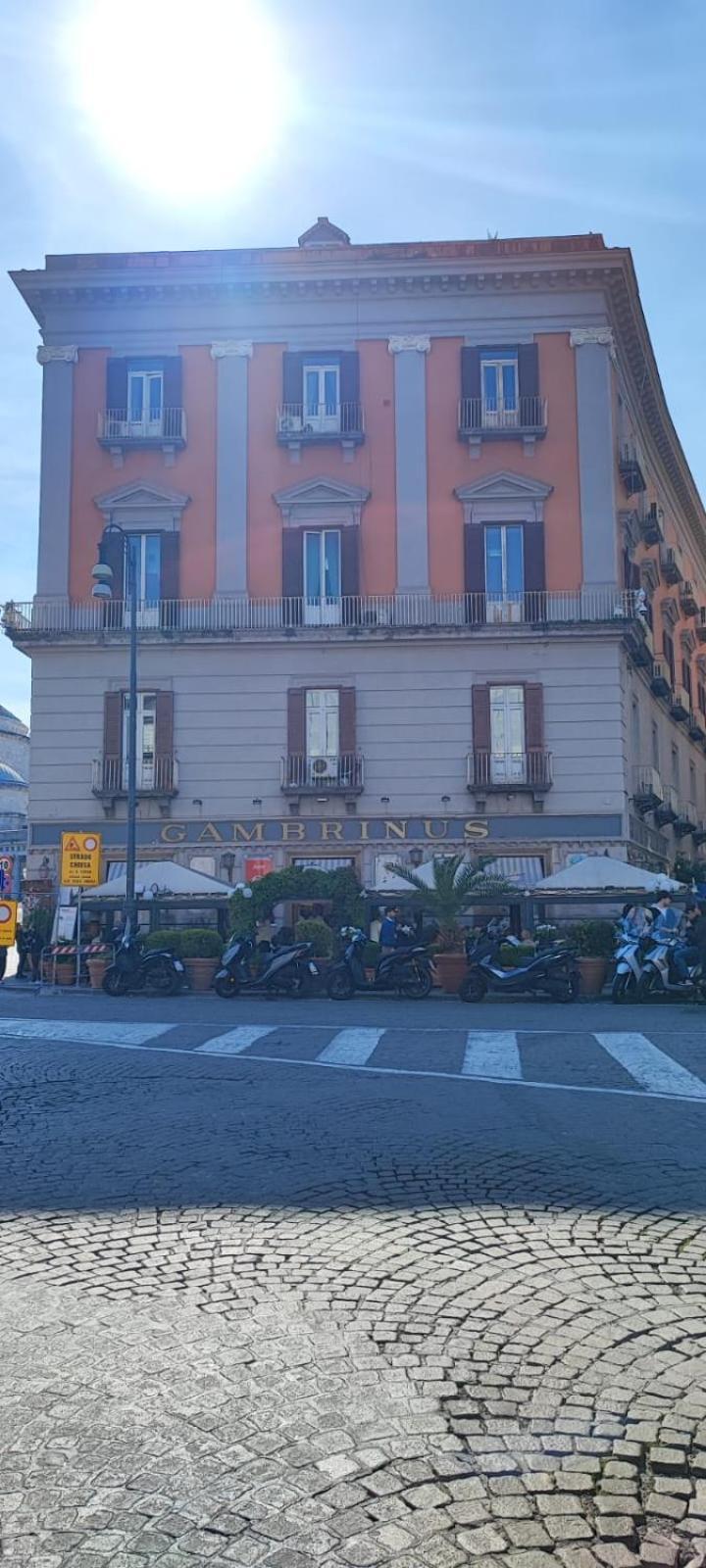 La Chicca Appartamento Intero Nei Quartieri Spagnoli ナポリ エクステリア 写真
